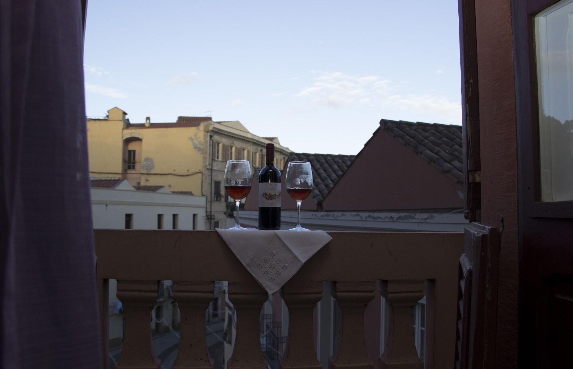 Hotel Al Bastione Di Cagliari Exterior foto