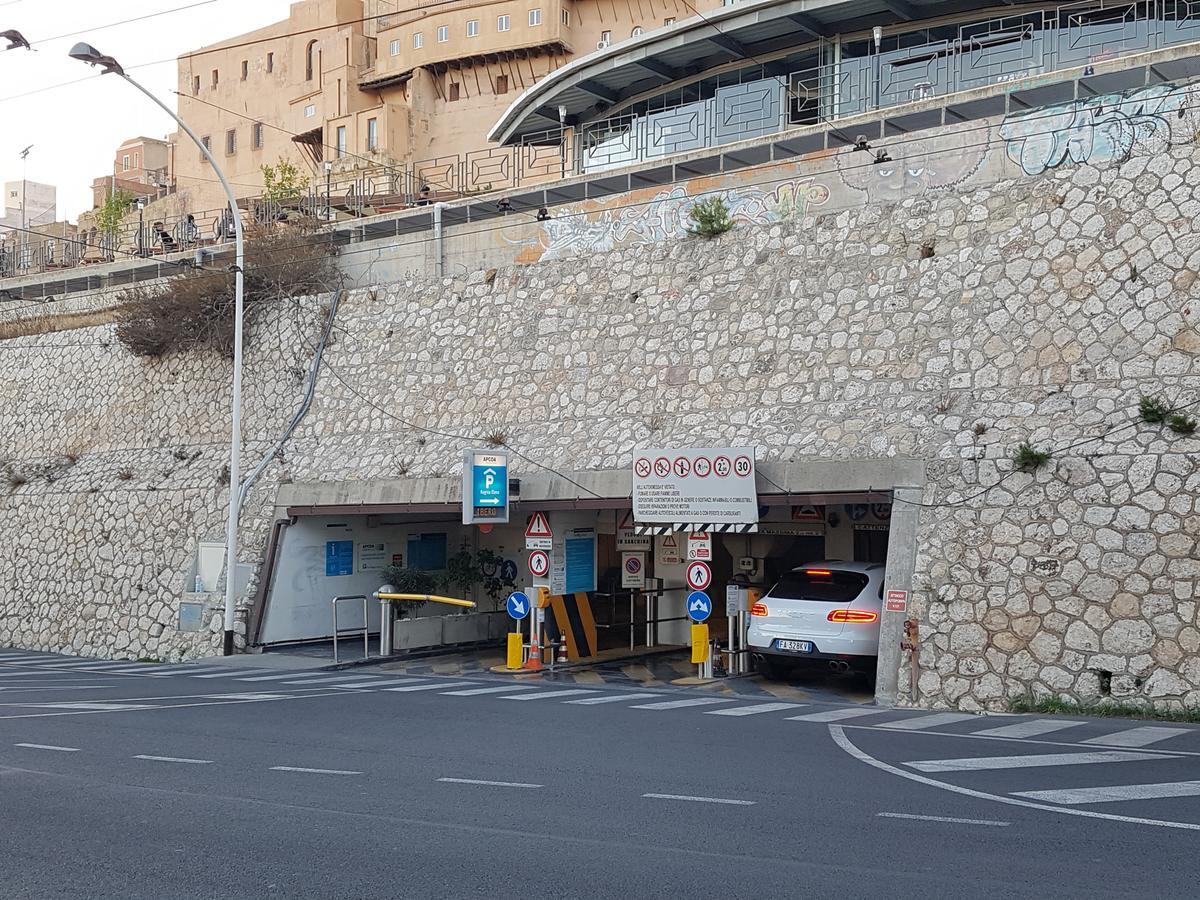 Hotel Al Bastione Di Cagliari Exterior foto
